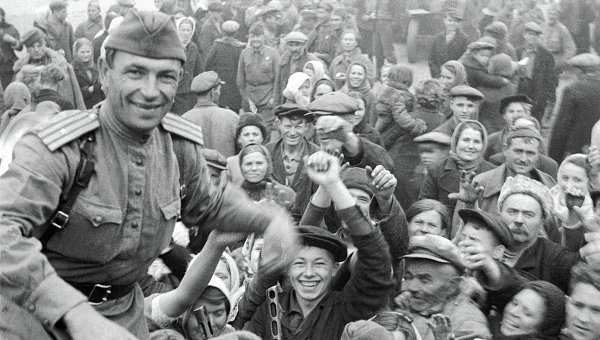 28 октября — День освобождения от немецко-фашистских оккупантов - рис. 1