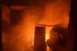 Под Днепром произошел пожар: горел обувной цех - рис. 5