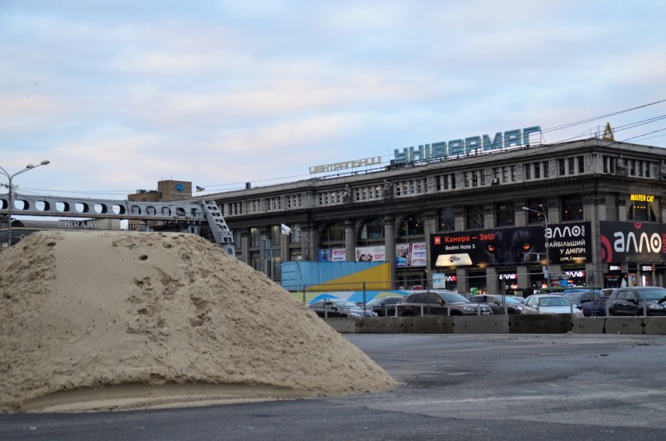 На площади Героев Майдана появится каток - рис. 3