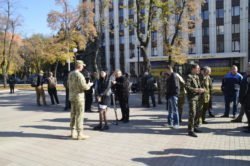 Ветераны боевых действий митингуют перед стенами областного совета - рис. 3