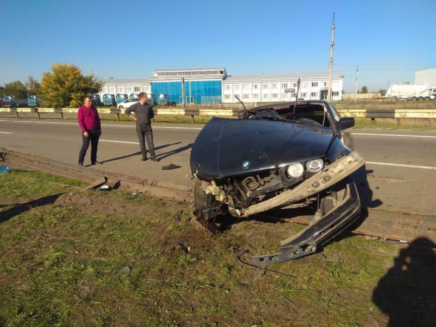 В ДТП под Днепром пострадали трое людей - рис. 1