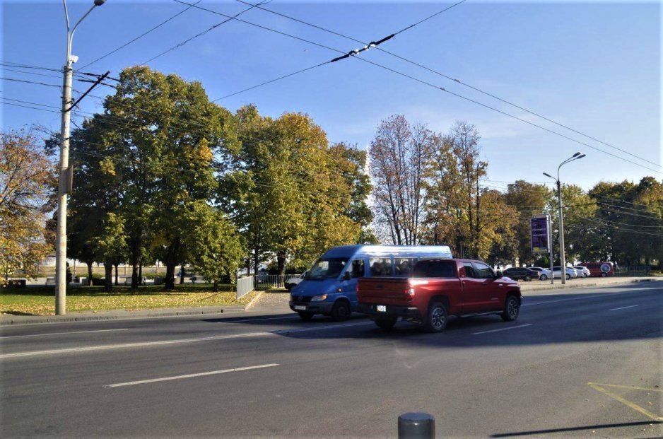 Как выглядят улицы города после празднования Дня защитника Украины - рис. 4
