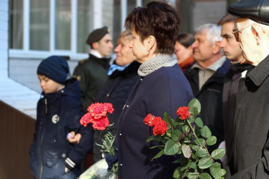 В Днепре состоялось открытие мемориальной доски участнику АТО - рис. 12