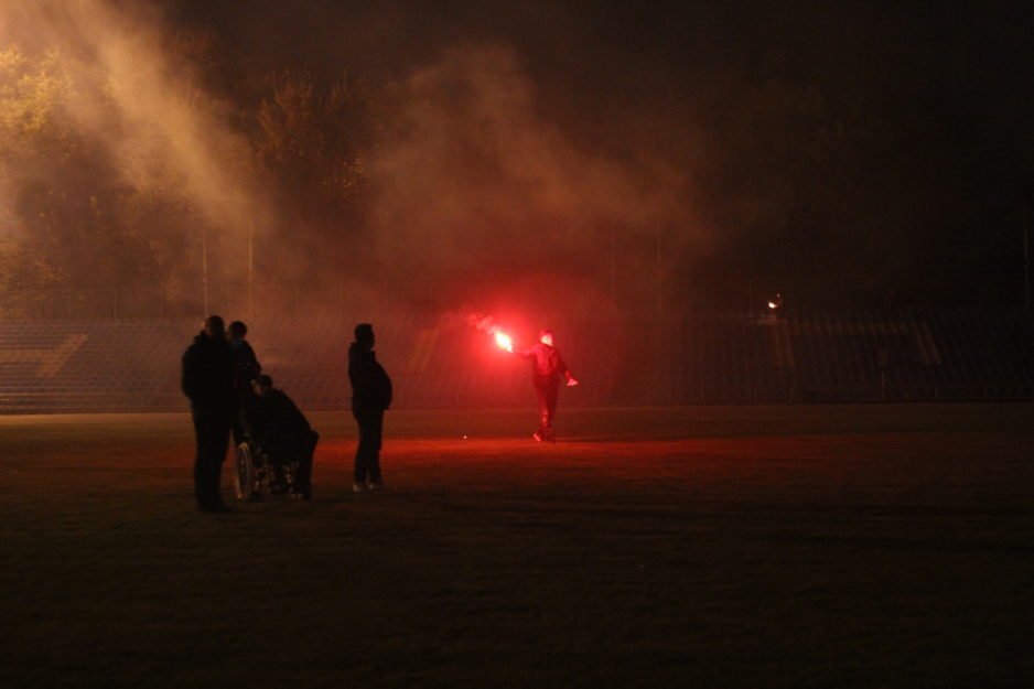 На стадионе Метеор зажгли фаера в честь столетия ФК «Днепр» - рис. 12