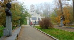 Севастопольский парк превращается в свалку - рис. 6