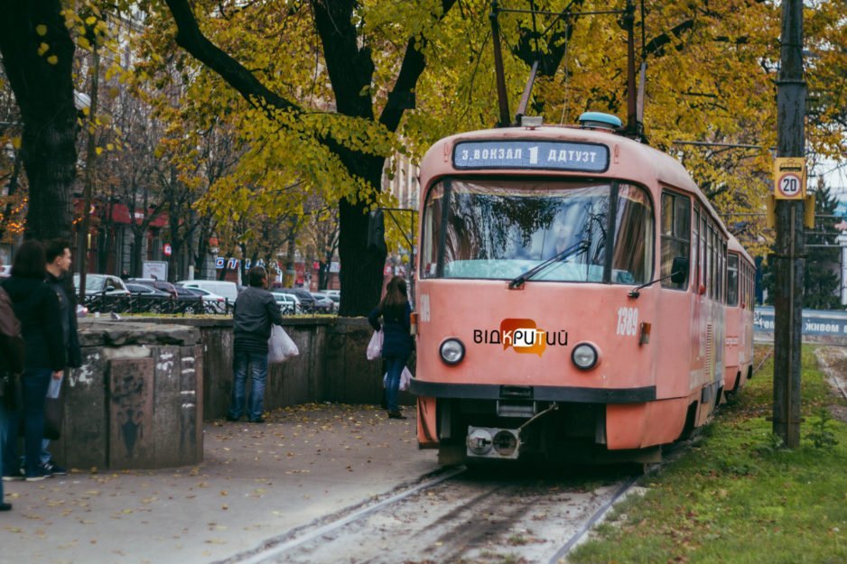 В Днепре восстановлено движение трех маршрутов трамваев и троллейбусов - рис. 1