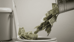 В Швейцарии спущенные в унитаз десятки тысяч евро отдадут уборщицам - рис. 5