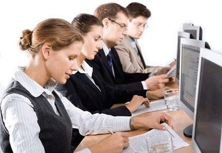 В Днепре организовали бесплатные профессиональные курсы для незащищенных слоев населения В Днепре организовали бесплатные профессиональные курсы для незащищенных слоев населения