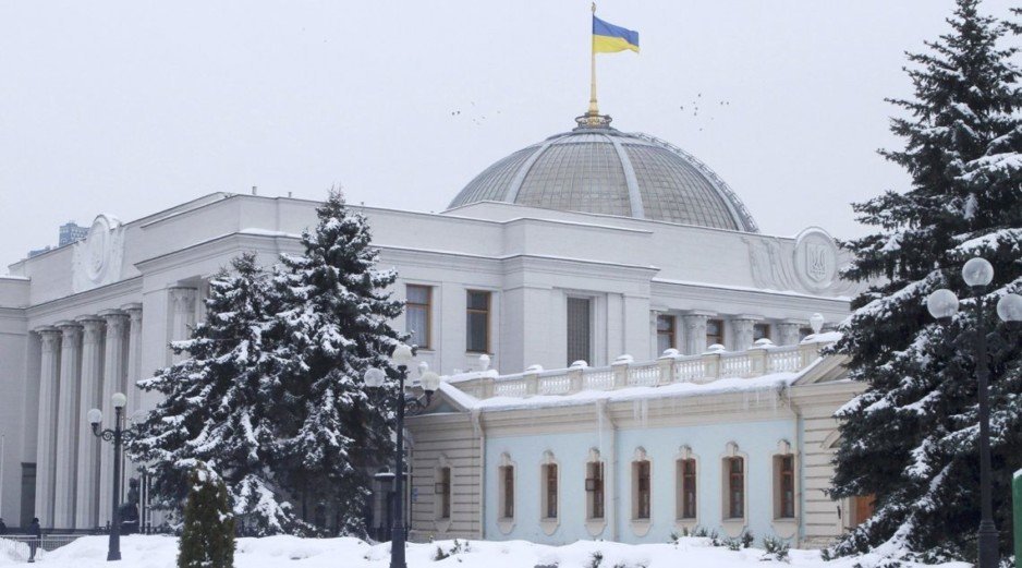 Пётр Порошенко внес в парламент законопроект о прекращении договора о дружбе с Россией - рис. 1