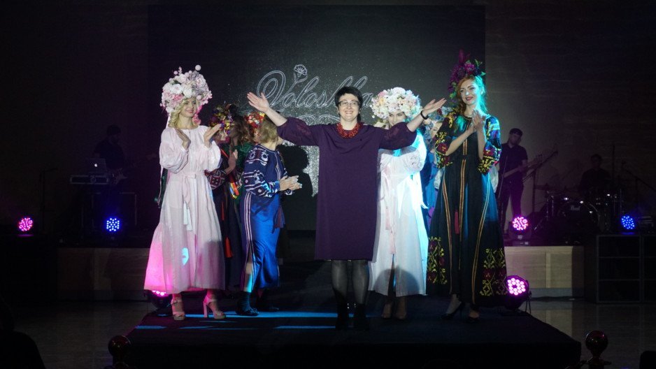 Сила и женственность: в Днепре состоялся уникальный показ мод в рамках проекта «Українські Амаzонки» - рис. 4