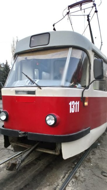 В Днепре перенесли остановку трамваев № 12 и № 16 - рис. 1