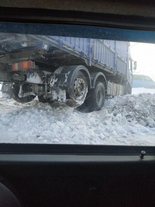 Возле Каменского произошло ДТП с участием 10 автомобилей - рис. 6