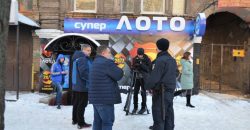 В Днепре активисты «накрыли» зал игровых автоматов у школы - рис. 4