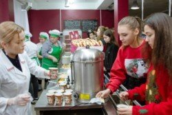В днепровской средней школе старшеклассников будут кормить по-новому - рис. 14