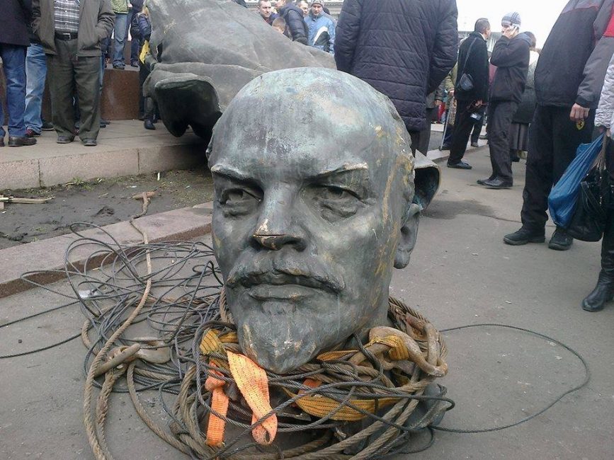 Пять лет со дня бегства Януковича: что в этот день происходило в Днепре - рис. 2