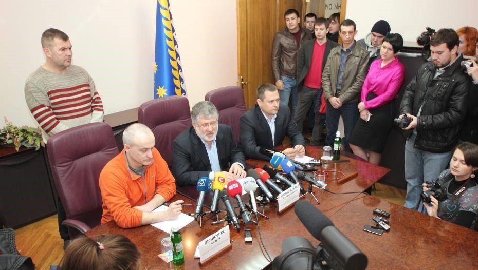 Пять лет со дня бегства Януковича: что в этот день происходило в Днепре - рис. 6