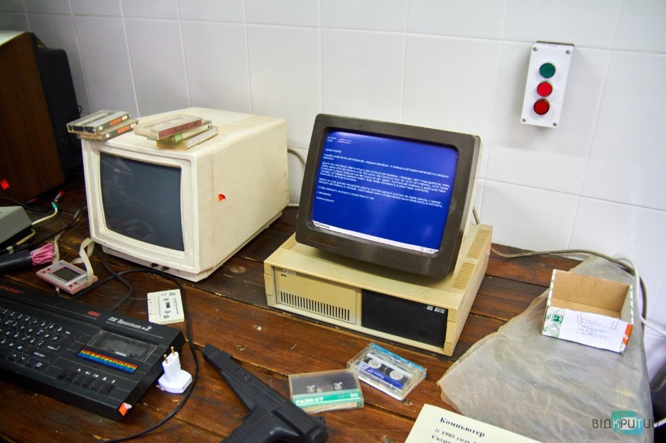 В Днепре открылась уникальная выставка ретро-компьютеров - рис. 3