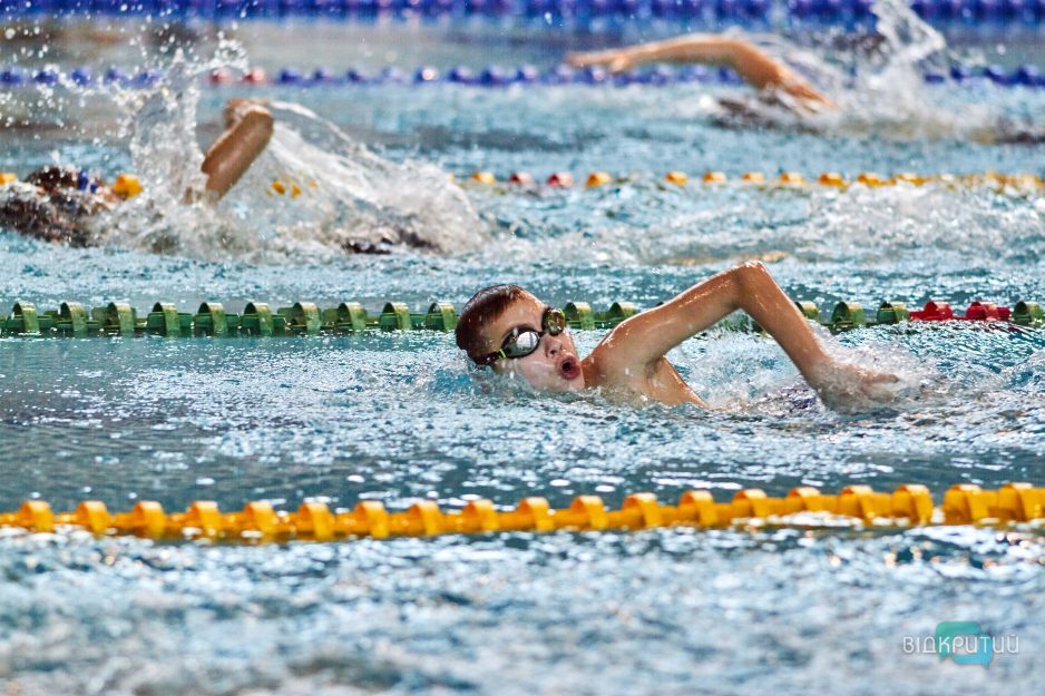 В Днепре стартовал открытый юношеский чемпионат города по плаванию - рис. 8