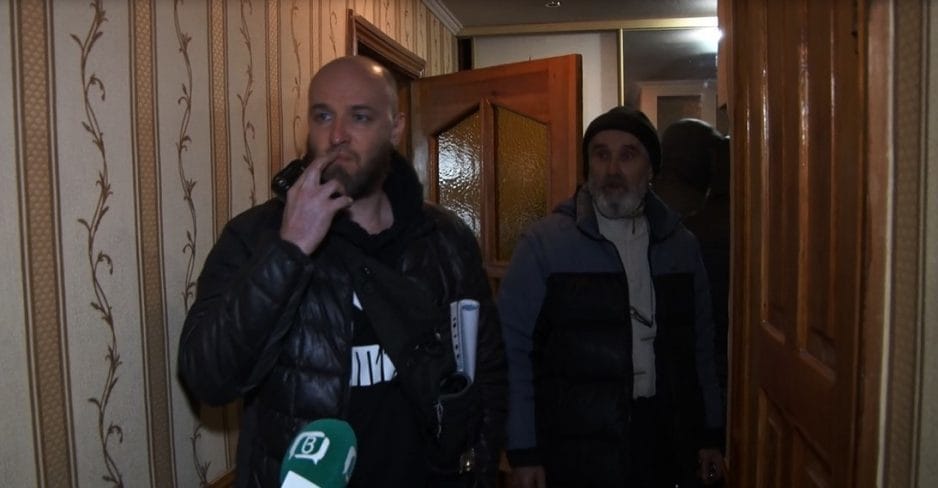 В Днепре на Рабочей экс-кандидат в депутаты «отжимает» квартиру у пенсионеров - рис. 4