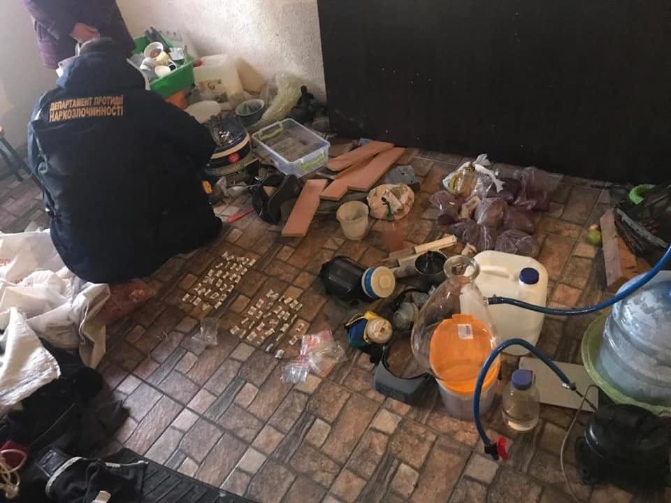 Масштабная борьба с наркобаронами Кривого Рога: задержано 18 человек - рис. 4