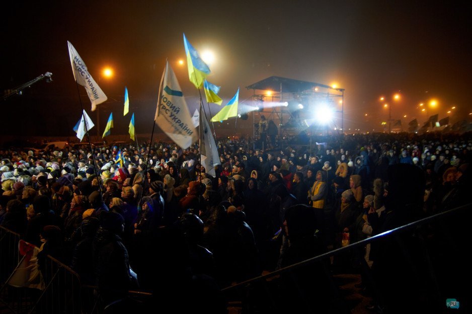 Около 15 тысяч днепрян пришли на встречу с Юлией Тимошенко - рис. 3