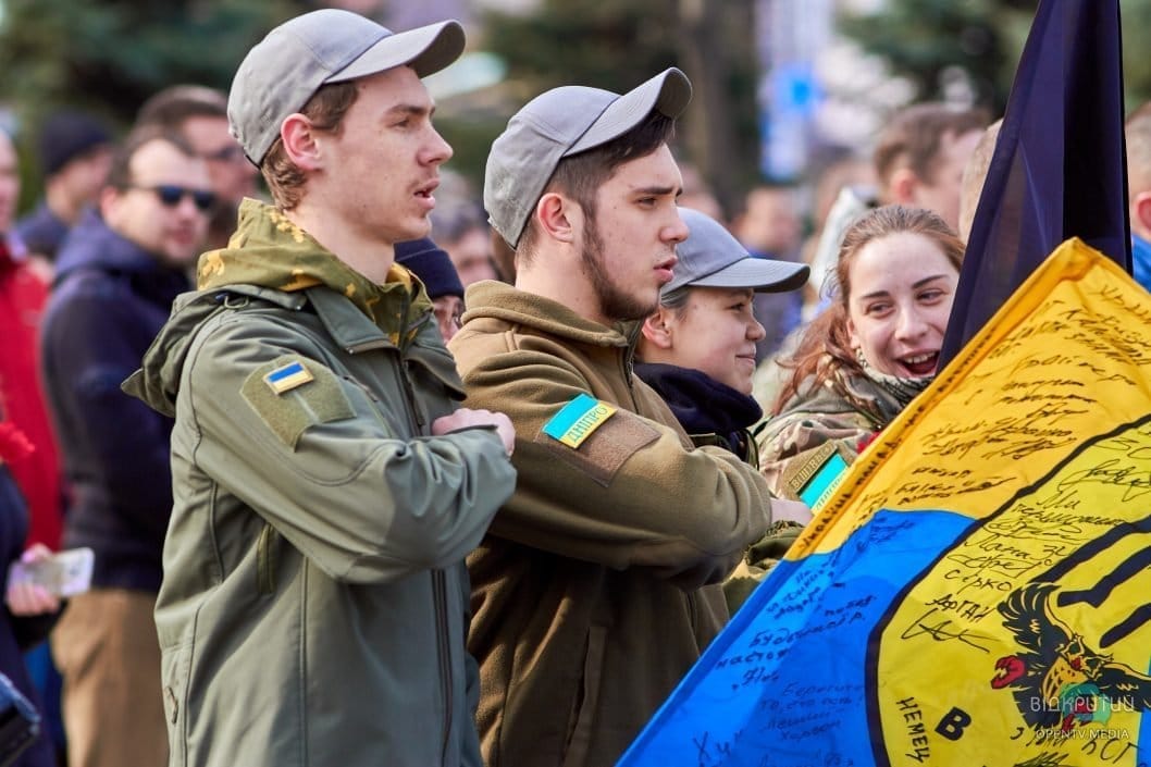 Как в Днепре отмечают День добровольца - рис. 12