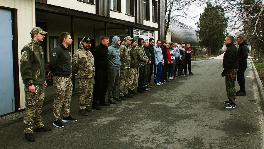 Как полк «Днепр-1» готовится к охране порядка в день выборов Президента - рис. 1