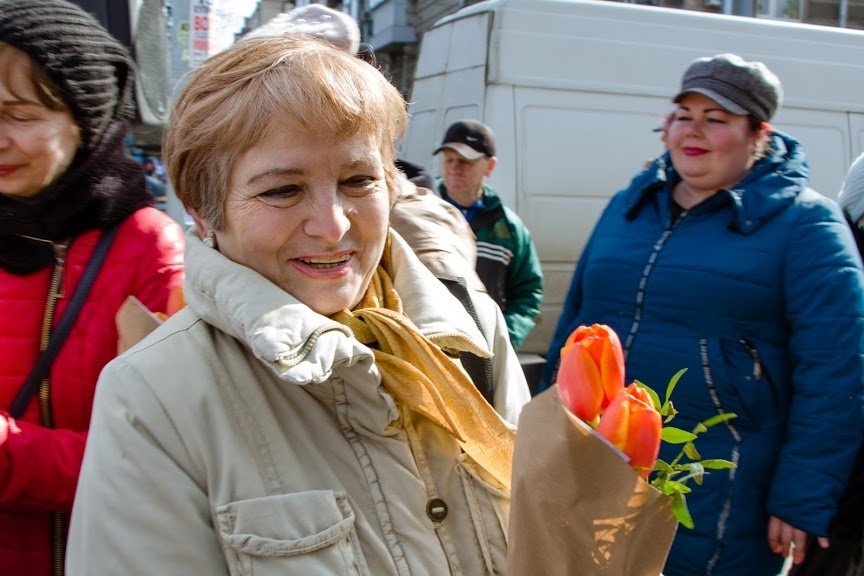 В Днепре Борис Филатов поздравил женщин с 8 Марта - рис. 3