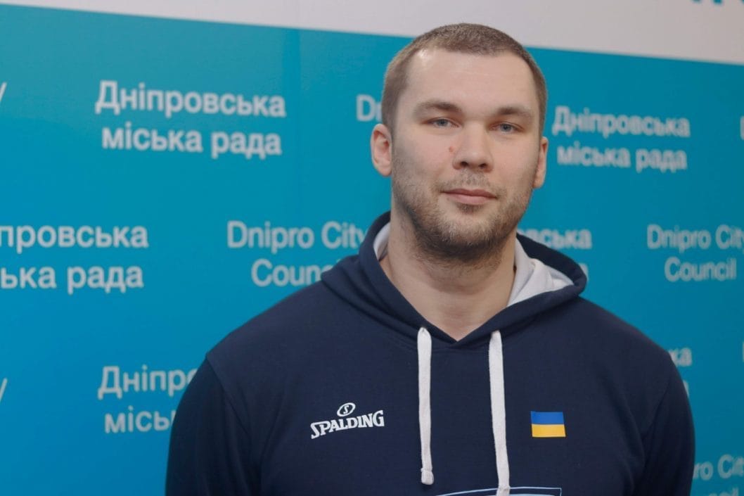 Мэр Днепра поздравил спортсменов с завоеванием Кубка Украины по баскетболу - рис. 3