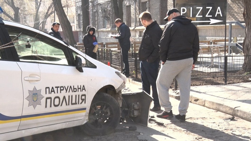 Ночная стрельба и погоня на Гагарина в Днепре: пострадало полицейское авто - рис. 5