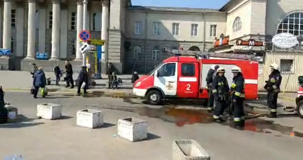 В Днепре заминировали железнодорожный вокзал - рис. 9