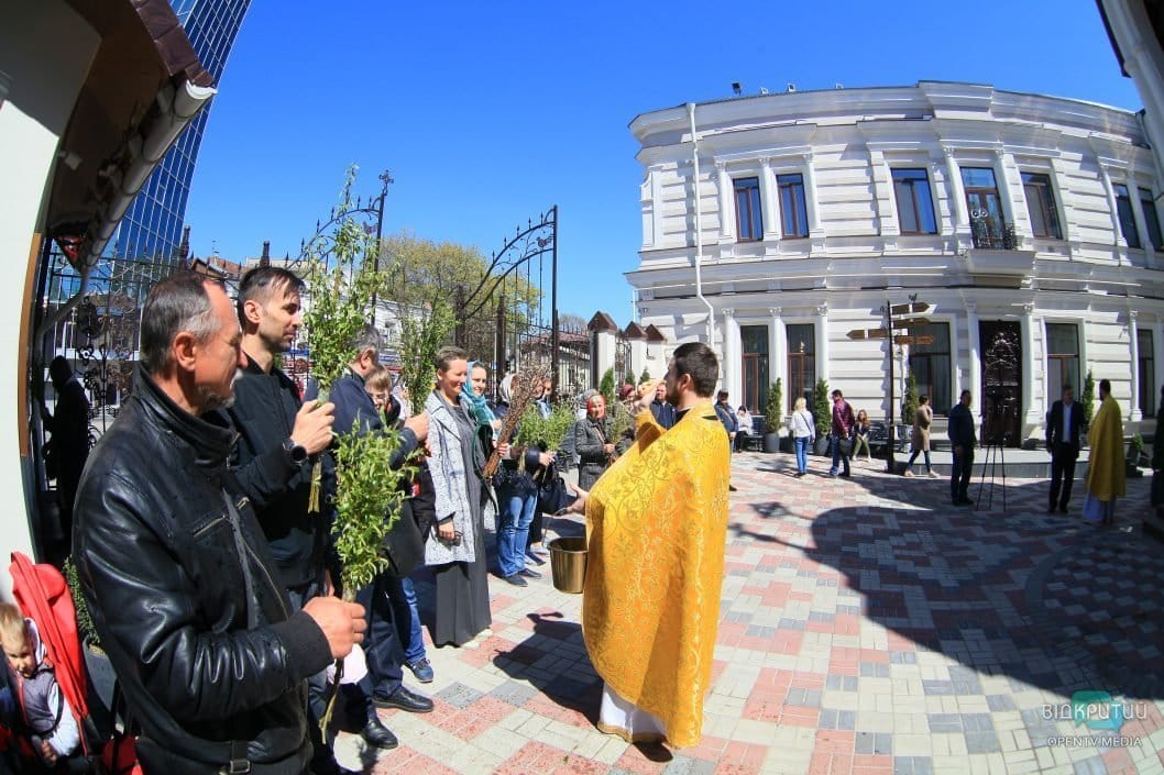 Как днепряне встречают вербное воскресенье - рис. 8