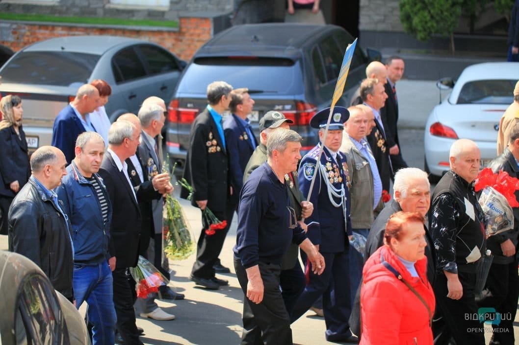 В Днепре почтили память жертв ликвидации последствий аварии на Чернобыльской АЭС - рис. 12