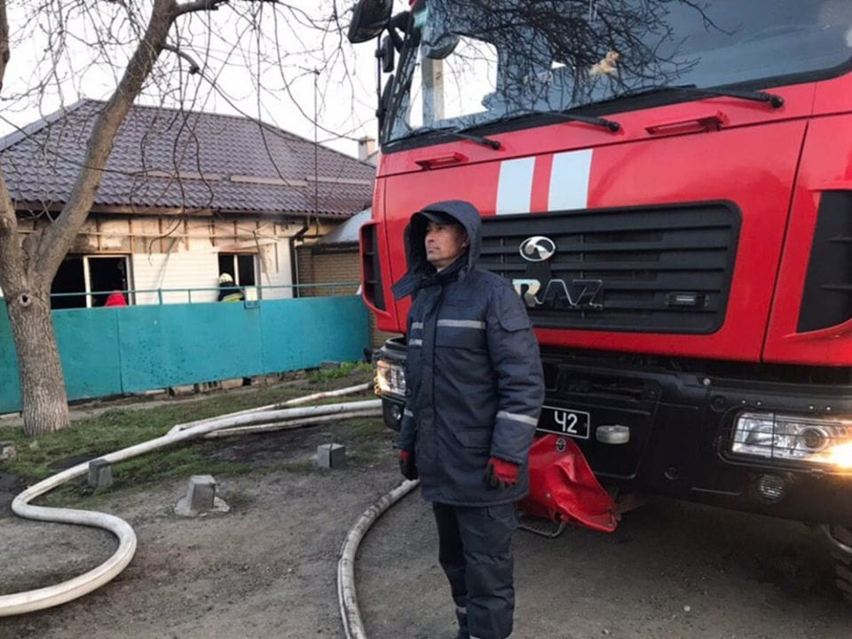 В Днепре при пожаре погиб мужчина - рис. 4