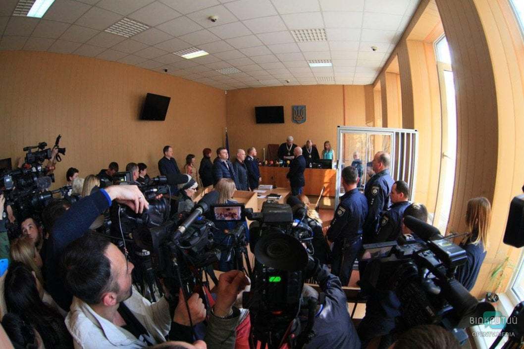 В Днепре убийца двух полицейских Пугачев приговорен к пожизненному заключению - рис. 1