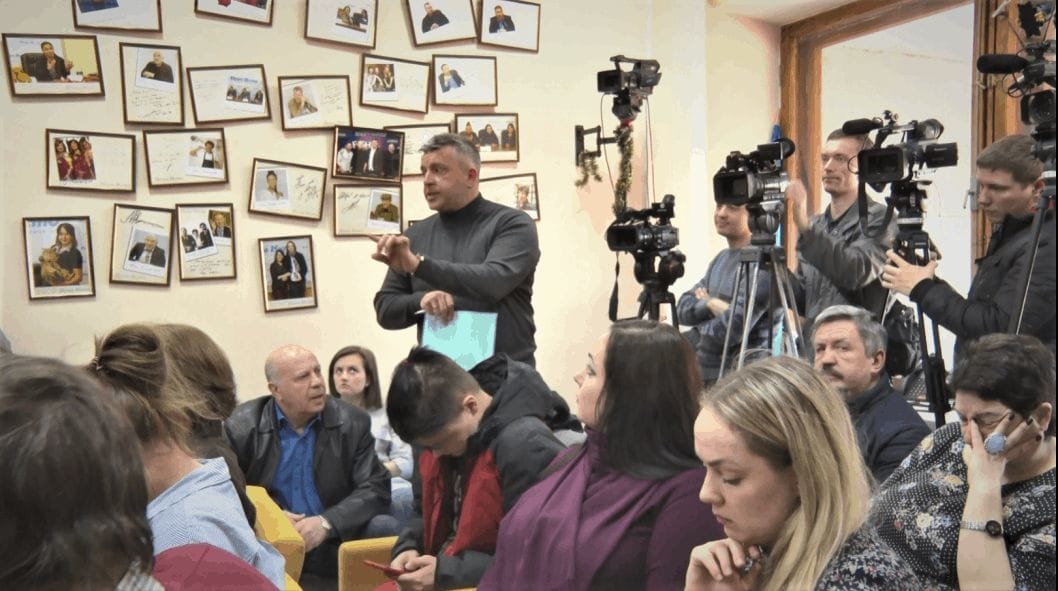 Оперний скандал у Дніпрі між співробітниками та директором театру - рис. 8
