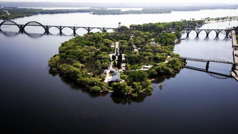 Топ-5 історичних місць Дніпропетровщини, куди можна вирушити влітку на екскурсію - рис. 1