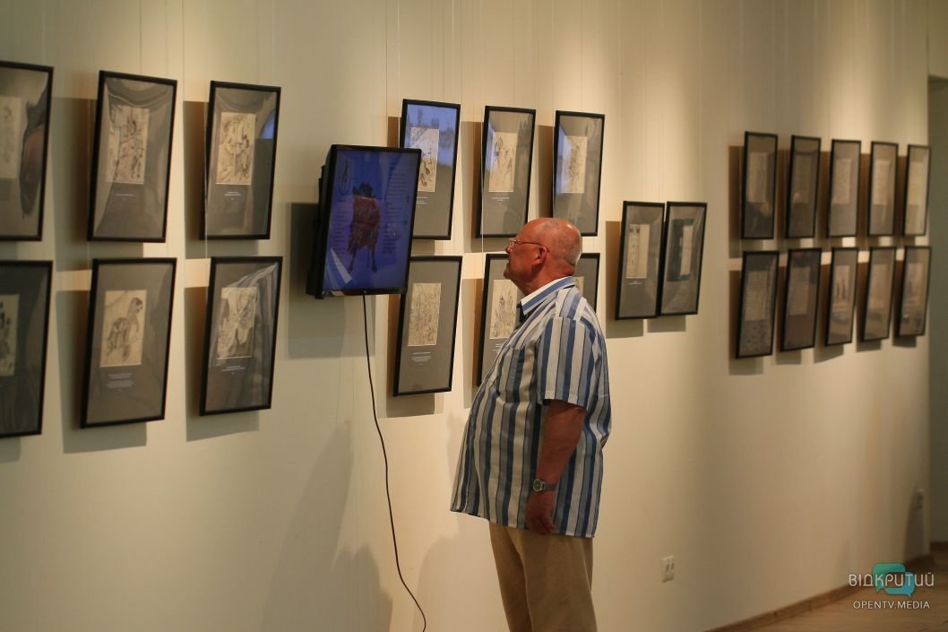 В Днепре прошла выставка японского художника Кацусика Хокусая - рис. 10