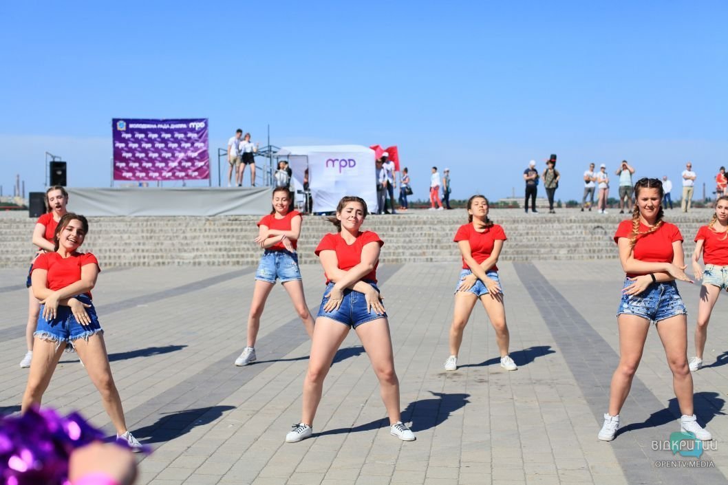 В Днепре на Фестивальном причале прошел «Dance battle Dnipro» - рис. 2