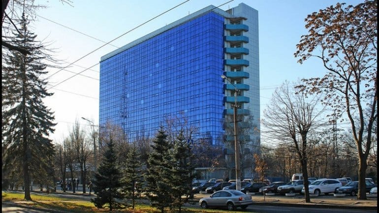 В Днепре возле студенческого городка компании «АТБ» хотят разрешить приватизировать дом - рис. 11