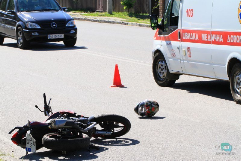 В Днепре ДТП: пострадал мотоциклист - рис. 16