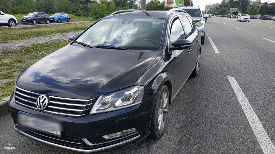 В Днепре полиция задержала машину, которую разыскивает Интерпол - рис. 6