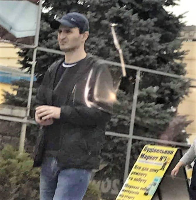 В Днепре автоворы попали на видео - рис. 13