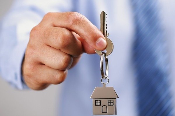 Ринок нерухомості у Дніпрі: податкові нюанси щодо придбання та продажу квартир - рис. 1