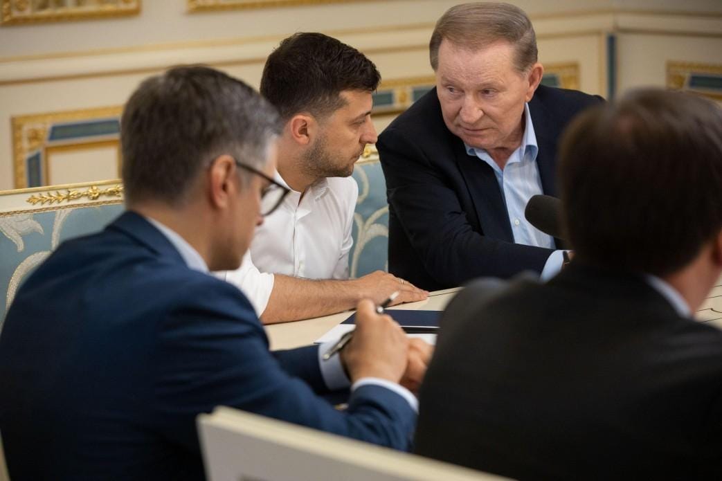 Зеленский снова назначил Леонида Кучму участником мирных переговоров в Минске - рис. 1