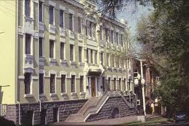 Які заходи готує для відвідувачів Дніпропетровський художній музей цього літа - рис. 1