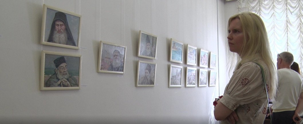 У Дніпрі проходить персональна виставка картин із мальовничими Карпатами - рис. 2