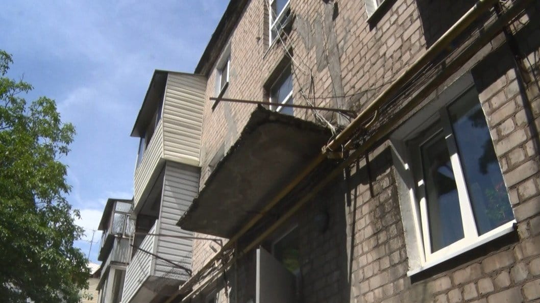 У Дніпрі рятують багатоповерхівку за іноваційною технологією - рис. 19