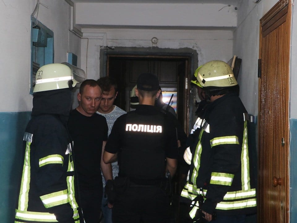 В Днепре на Рабочей горела квартира в многоэтажке - рис. 1