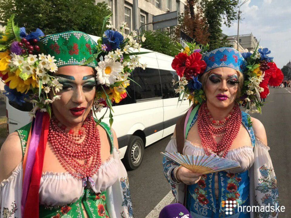 Нестандартные костюмы, радужные флаги и яркие лозунги: как в Киеве прошел Марш Равенства-2019 - рис. 19